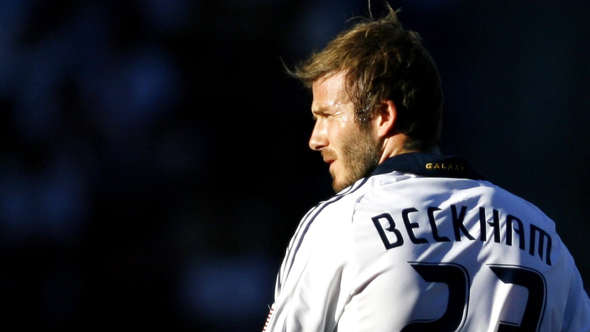 当巴伐利亚铁骑遭遇美利坚旋风，奥斯梅恩里程碑之夜的双重隐喻