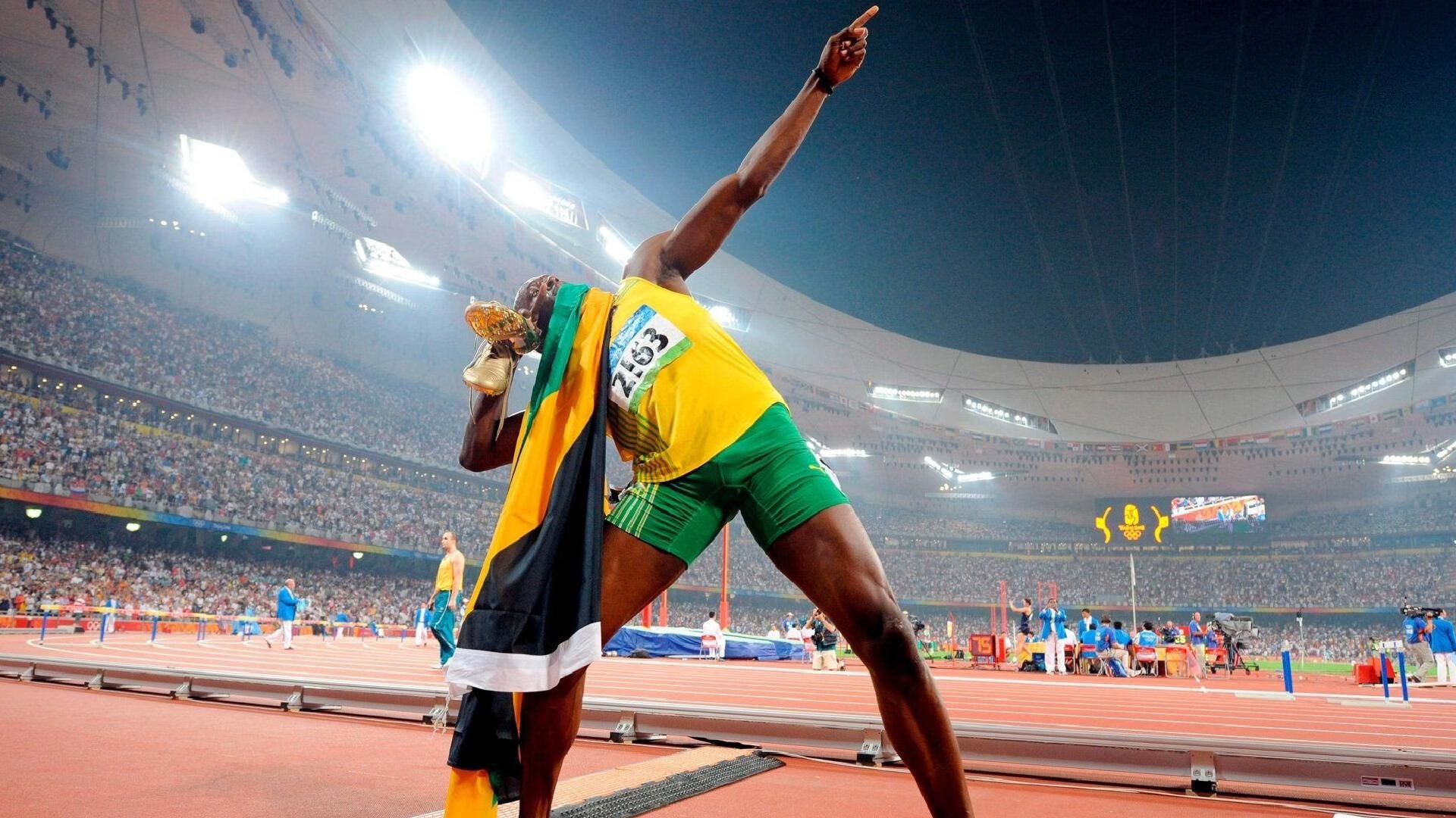 开云APP-冰封北境，狼嚎撕裂多伦多之夜，伦纳德如何以沉默之刃终结猛龙