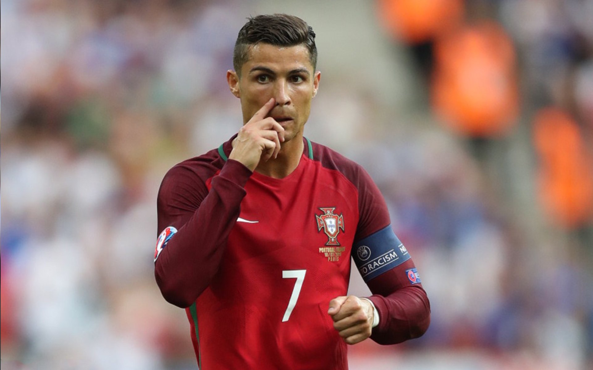 开云体育官网-蒂亚戈的统帅艺术，罗马军团式纪律助球队轻取瑞士